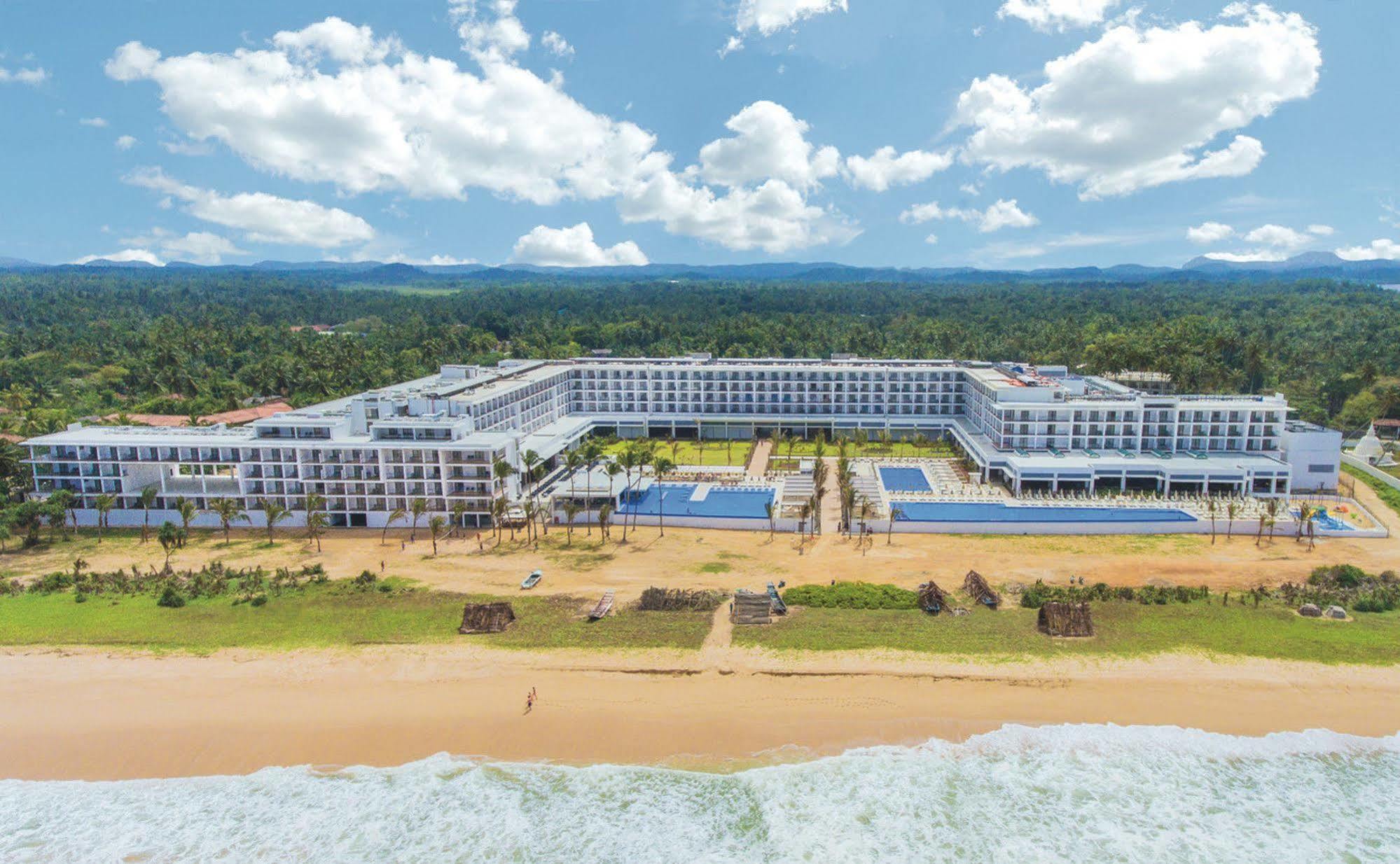 Отель Riu Sri Lanka Ахунгалла